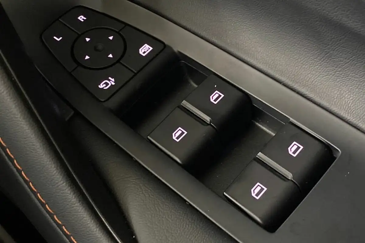 2024-mg-hs-15t-gdi-trophy-273ps-plug-in-hybrid-1496cc-auto-big-37