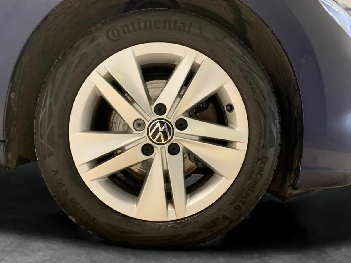 2021-volkswagen-golf-15-tsi-life-130ps-hatchback-big-20