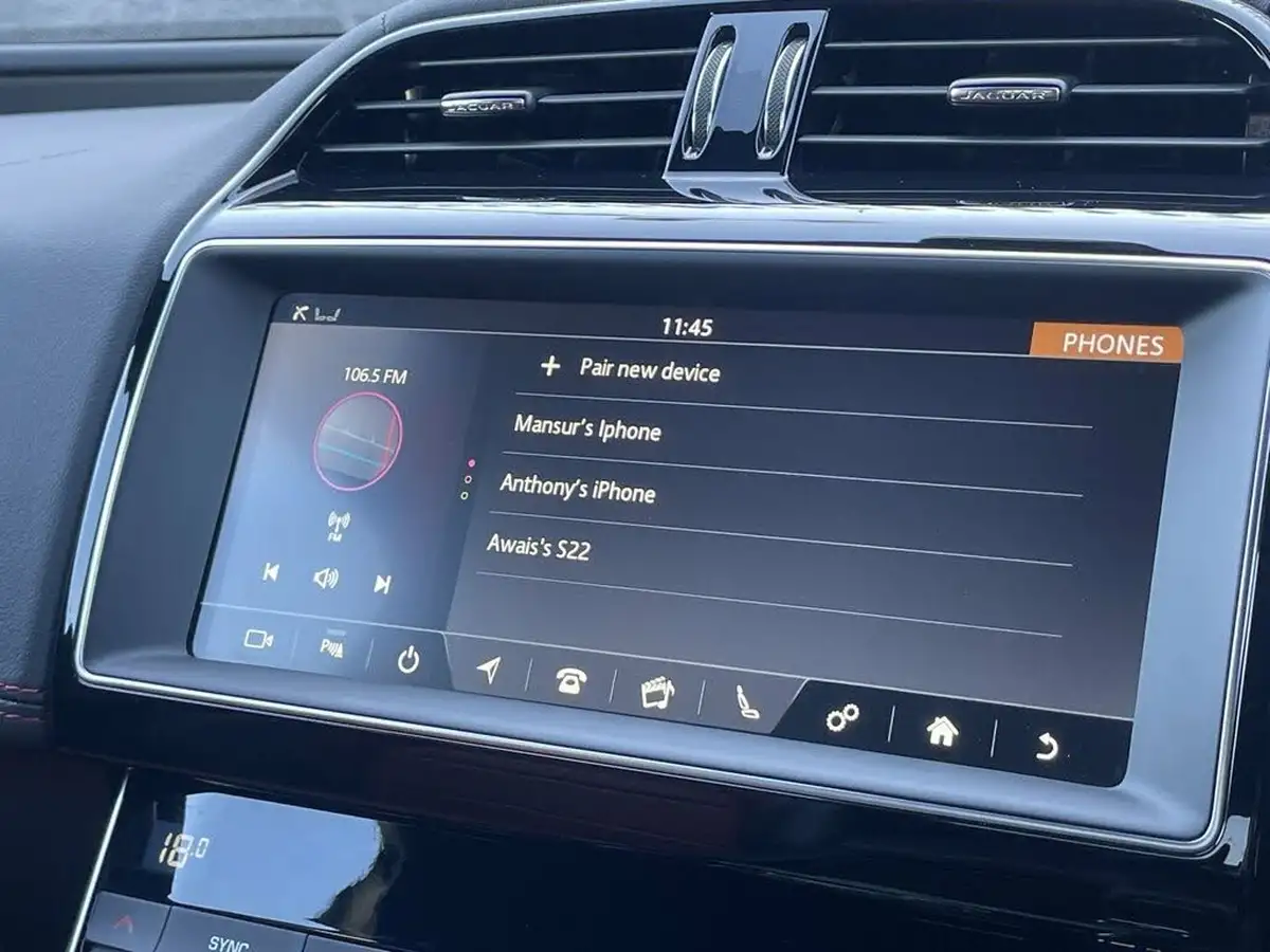 2019-jaguar-xe-20i-landmark-200ps-big-20