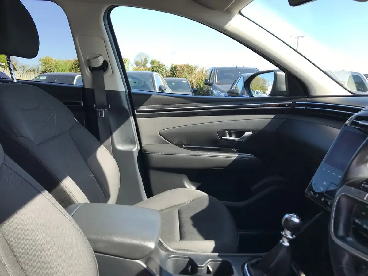 2022-hyundai-tucson-16-t-gdi-se-connect-150ps-big-3