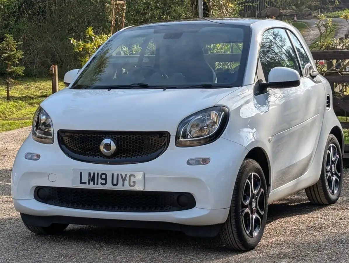 2019-smart-fortwo-10-prime-coupe-twinamic-big-5