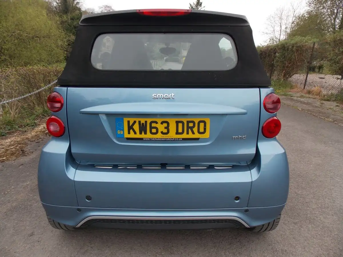 2014-smart-fortwo-10-passion-71bhp-cabriolet-big-7