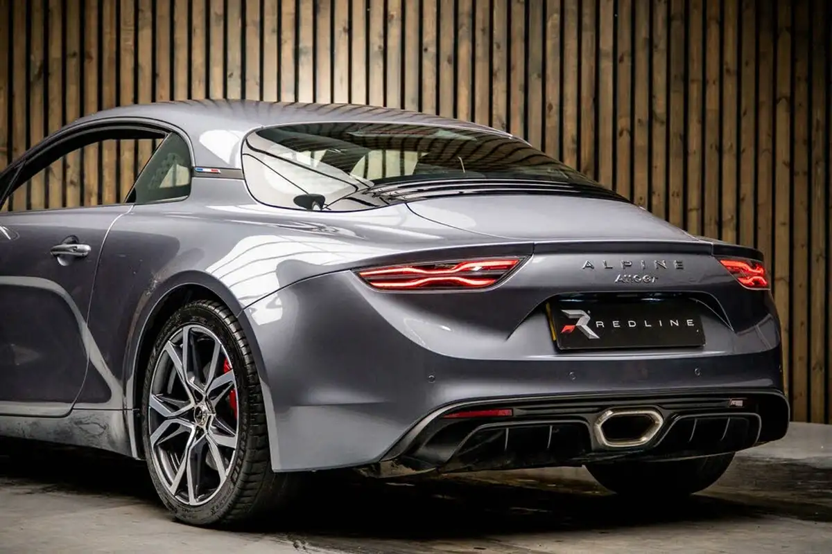2023-alpine-a110-18-t-gt-big-18