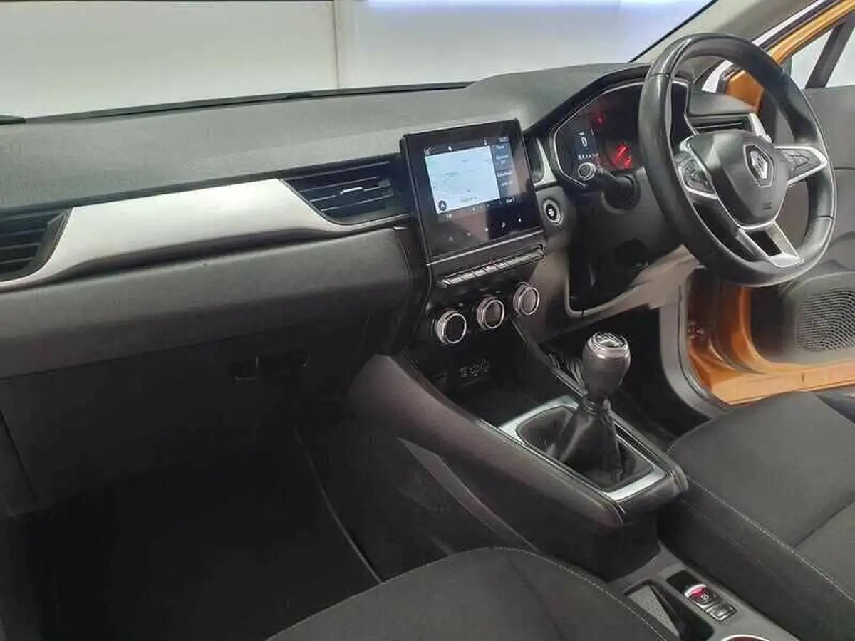 2021-renault-captur-10-tce-iconic-edition-big-22