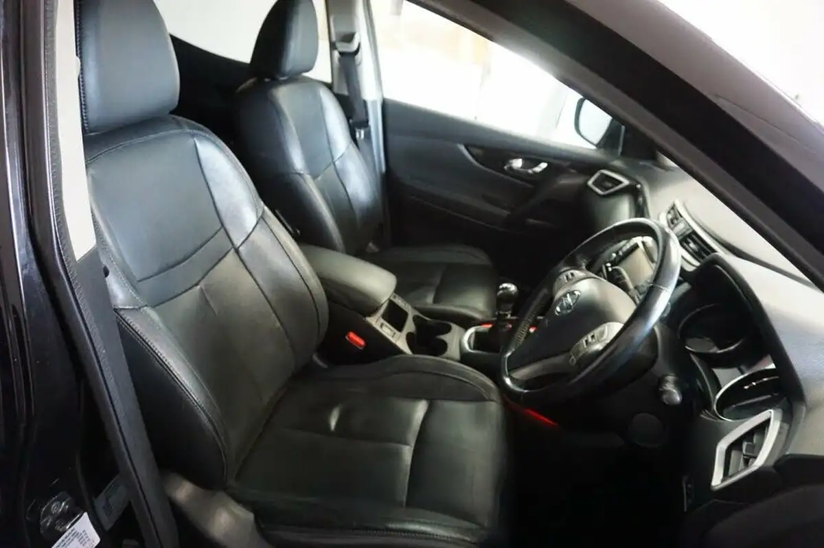 2016-nissan-qashqai-15dci-tekna-big-14