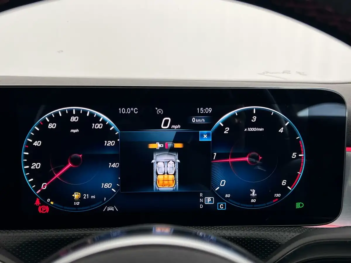 2021-mercedes-benz-a-class-20d-a200d-amg-line-premium-hatchback-5d-big-14