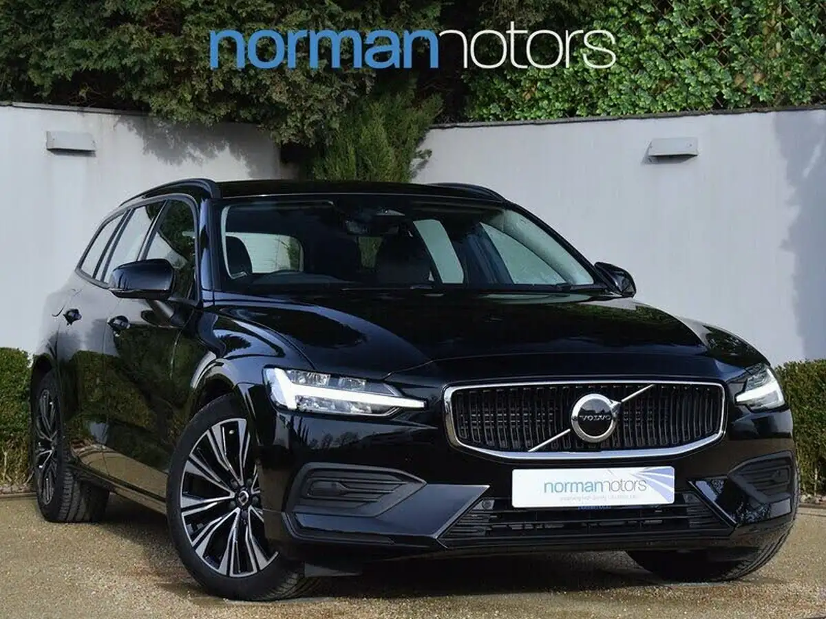2022-volvo-v60-20-b3-core-big-0