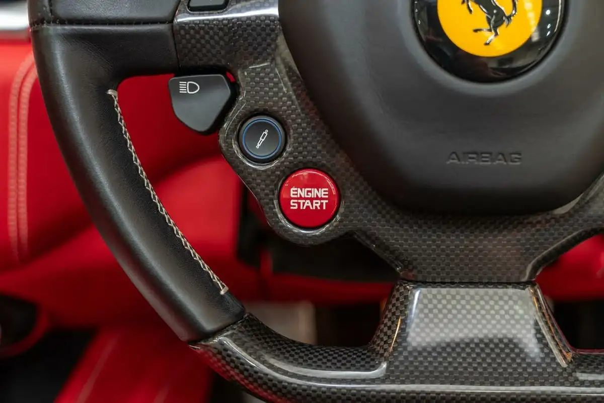 2015-ferrari-california-39-t-big-20