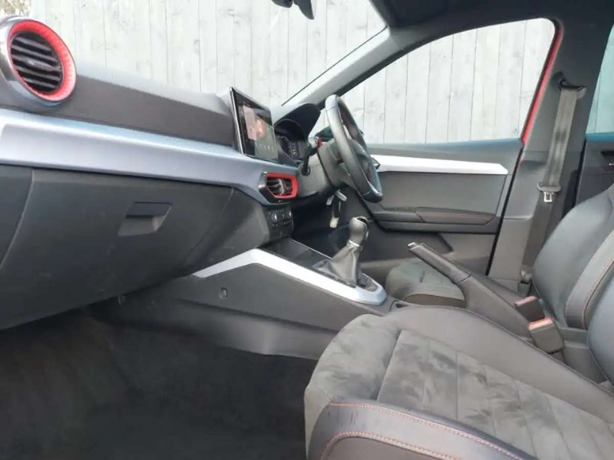 2024-seat-arona-10-tsi-fr-sport-110ps-big-4