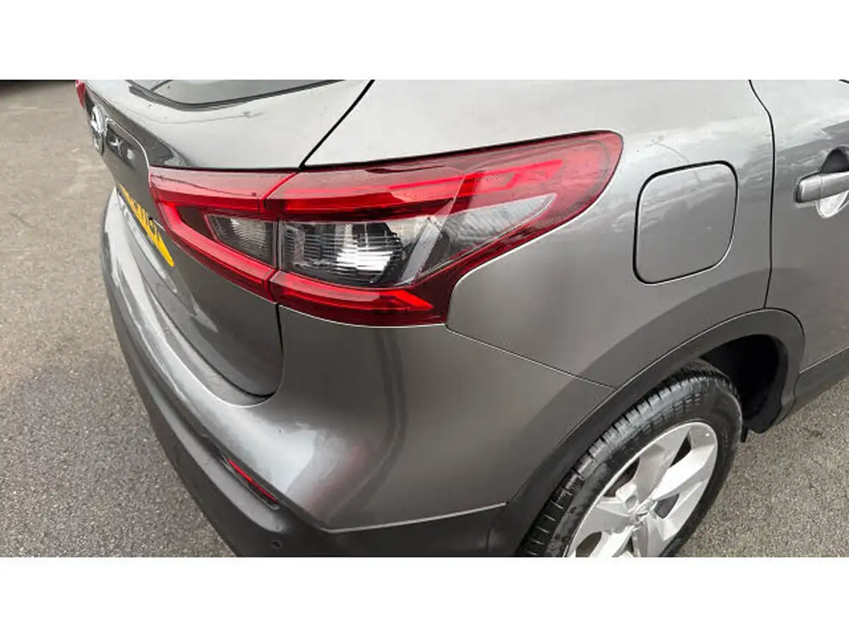 2020-nissan-qashqai-13-dig-t-acenta-premium-160ps-dct-big-36