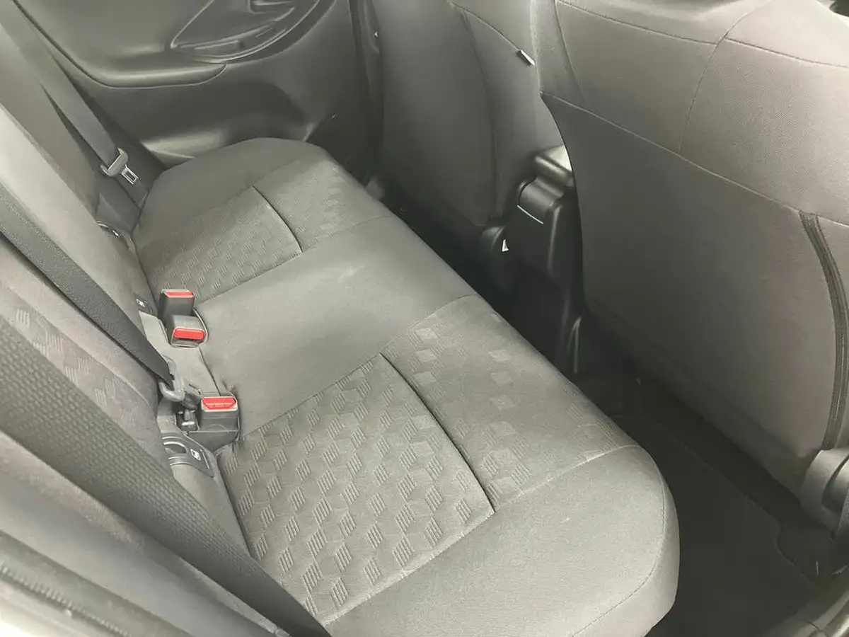 2024-mazda-mazda2-15-exclusive-line-big-28