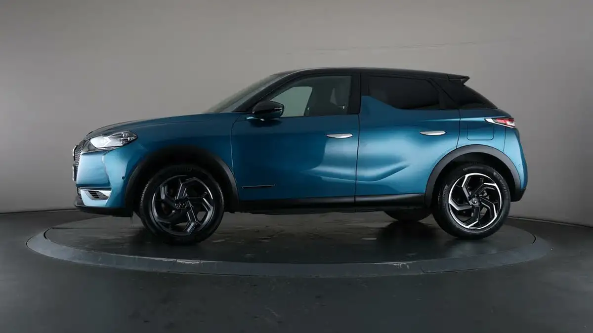2019-ds-ds-3-crossback-12-puretech-ultra-prestige-155ps-big-32