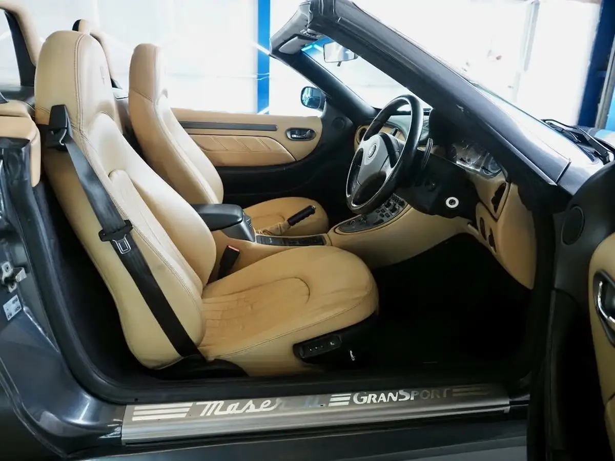 2003-maserati-spyder-42-gt-big-34