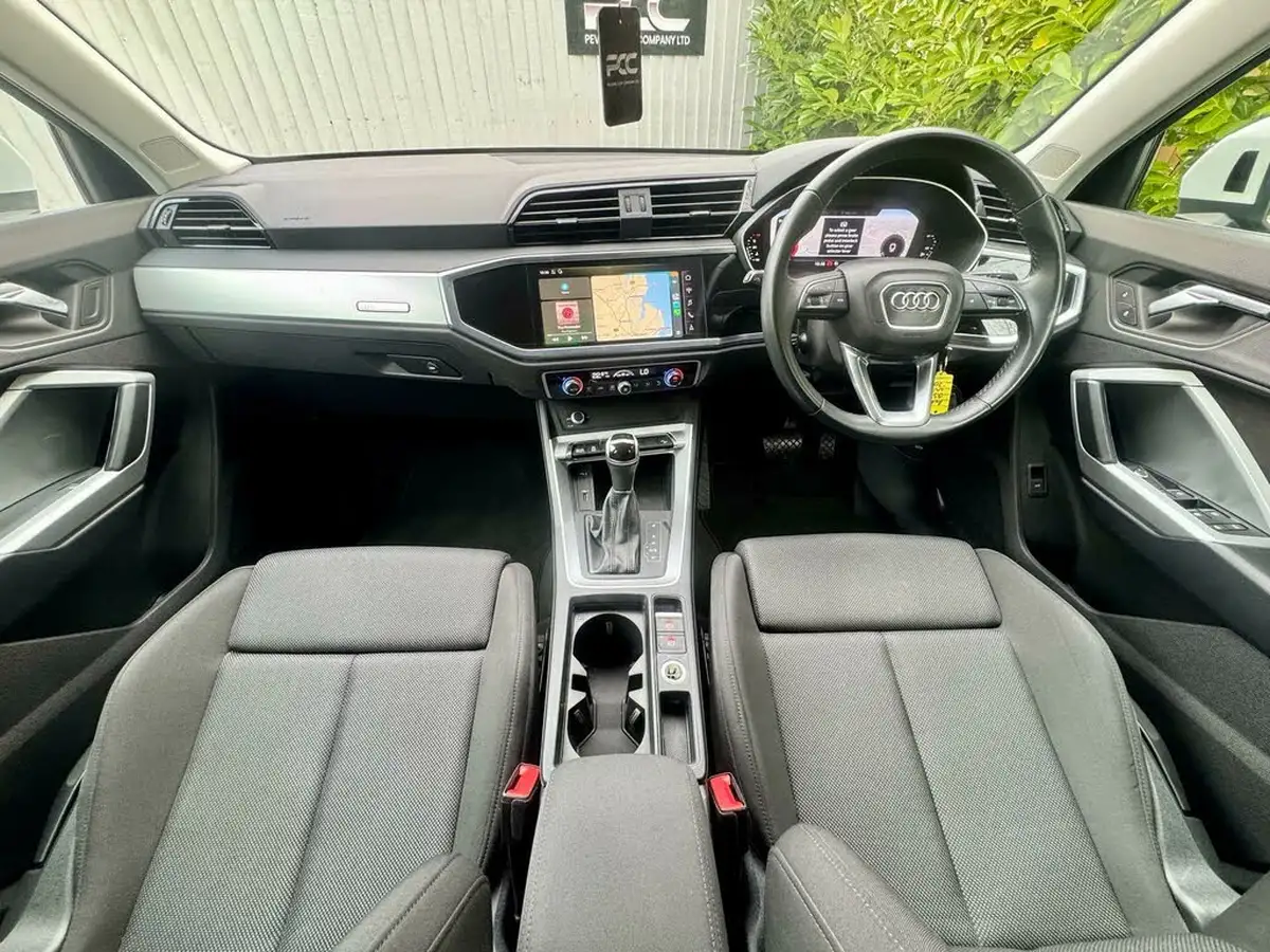2020-audi-q3-20-35-tdi-sport-station-wagon-s-tronic-big-2