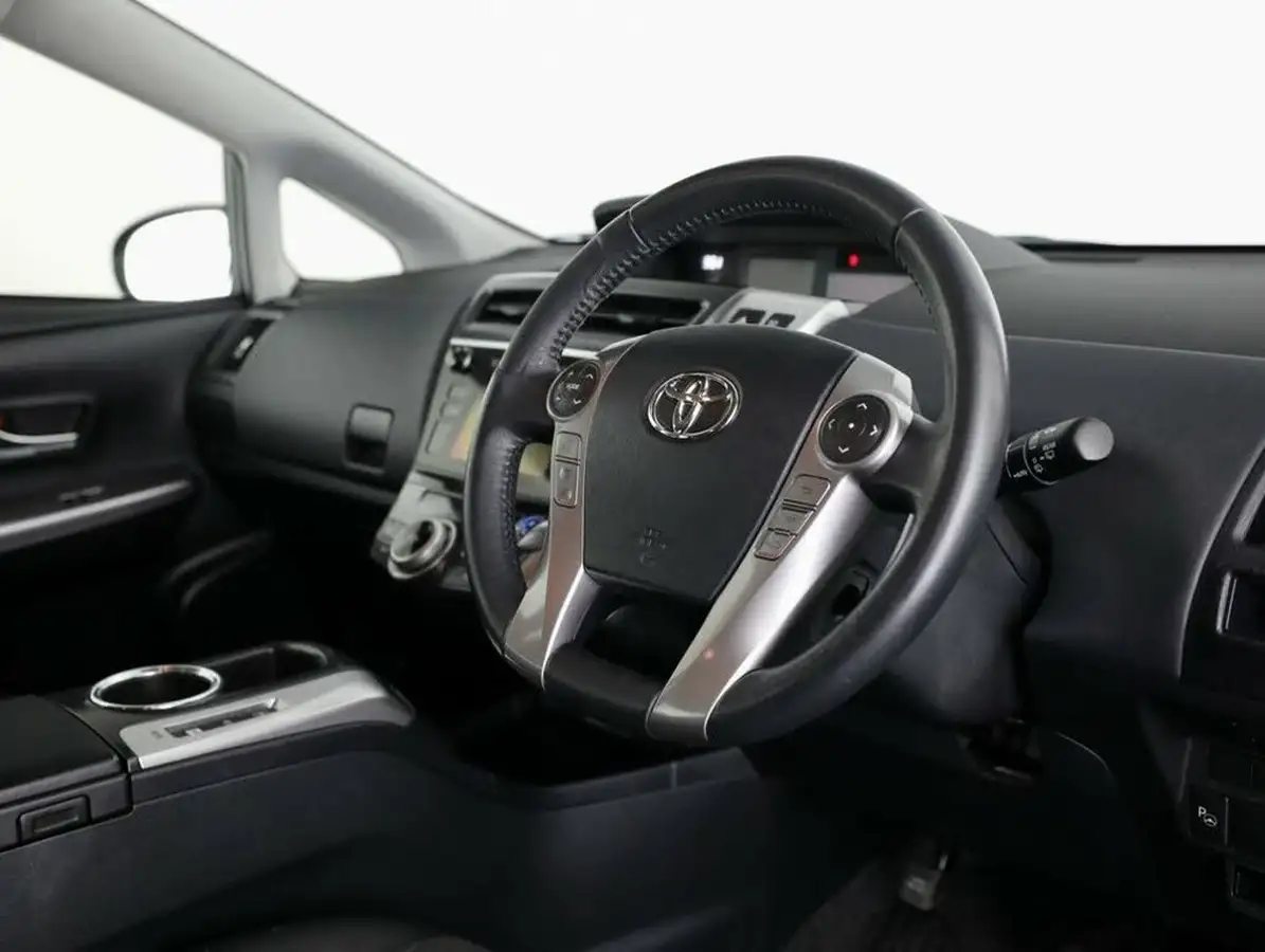 2020-toyota-prius-18-vvt-i-excel-big-23