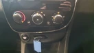 2014-renault-clio-09-dynamique-small-11