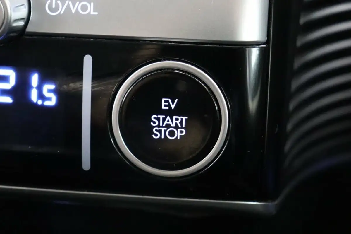 2021-hyundai-ioniq-5-e-ultimate-217ps-73kwh-rwd-big-37