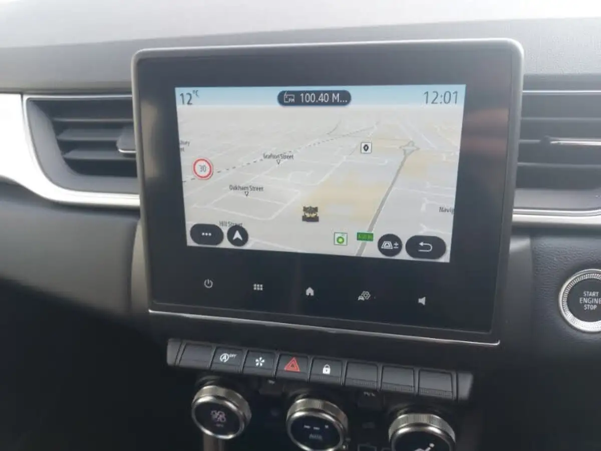 2022-renault-captur-10-tce-techno-big-17