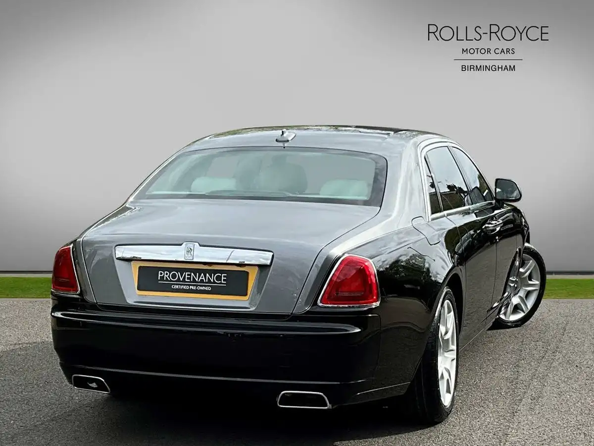 2015-rolls-royce-ghost-66-ewb-big-1