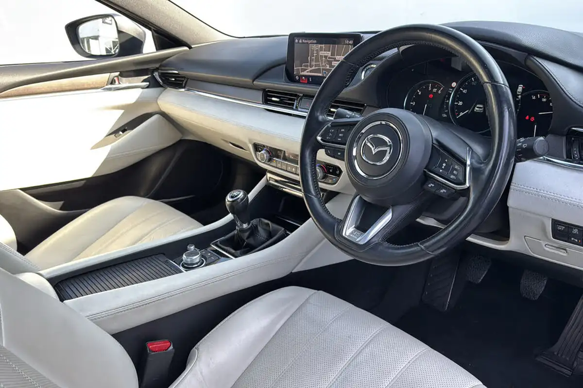 2019-mazda-mazda6-22td-skyactiv-d-gt-sport-nav-tourer-5d-big-8
