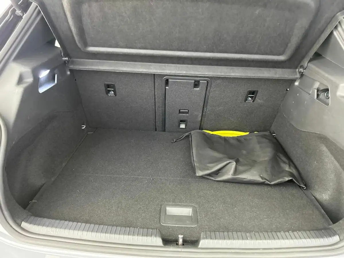 2022-volkswagen-id3-e-family-204ps-performance-big-13