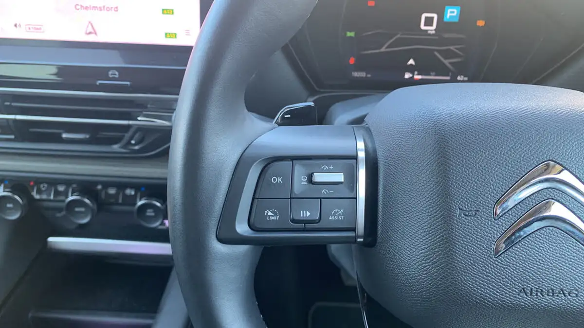 2024-citroen-c5-x-12-puretech-plus-130ps-ss-eat8-big-22