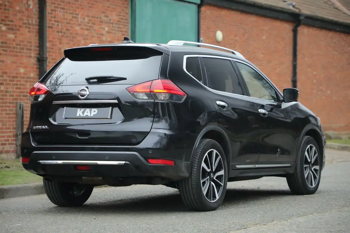 2019-nissan-x-trail-17dci-tekna-5-seat-cvt-big-6