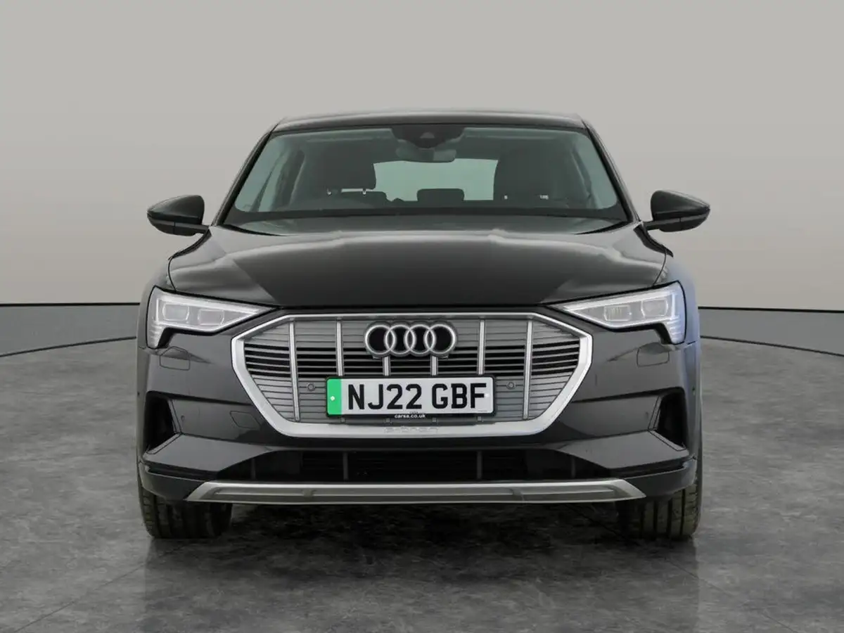 2022-audi-e-tron-55e-technik-station-wagon-big-5