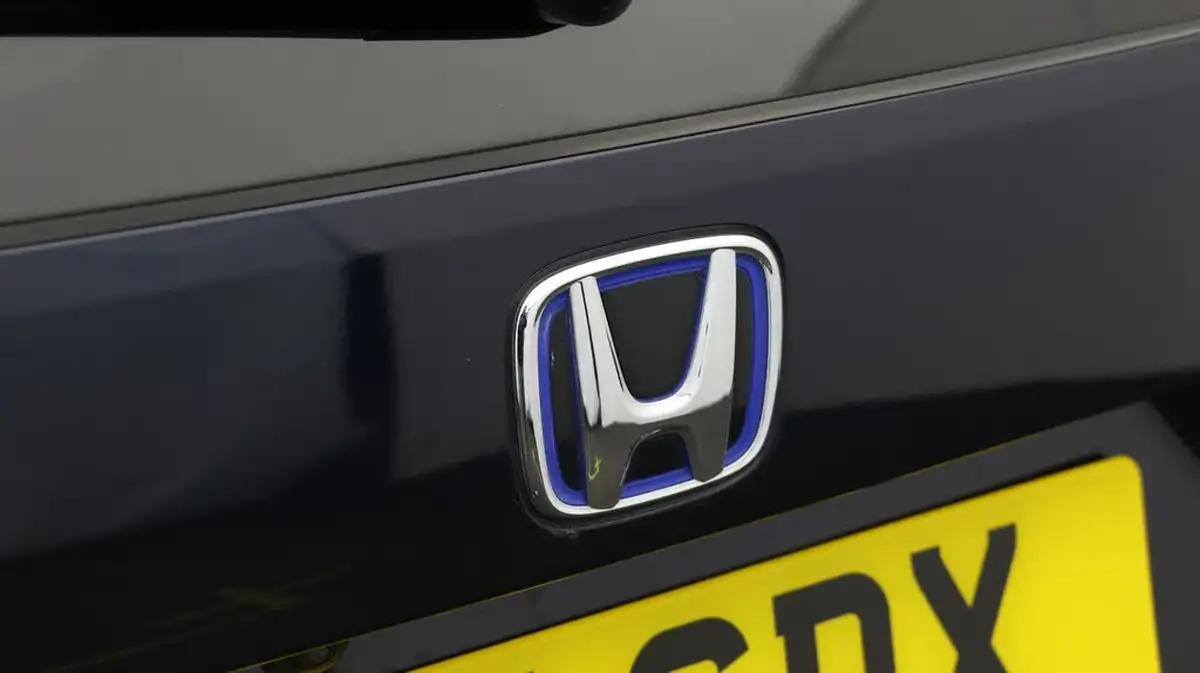 2022-honda-jazz-15-i-mmd-ex-107ps-big-19