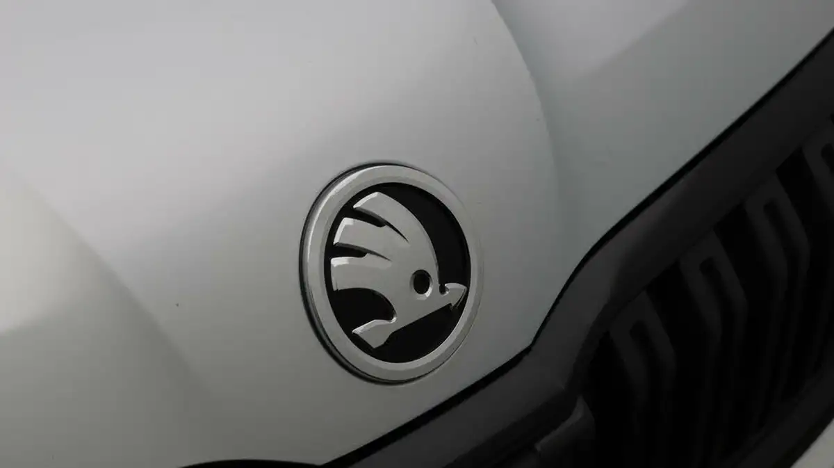 2020-skoda-kamiq-15-tsi-monte-carlo-dsg-big-22