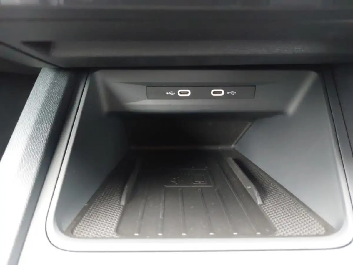 2024-cupra-formentor-15-tsi-v2-dsg-big-16