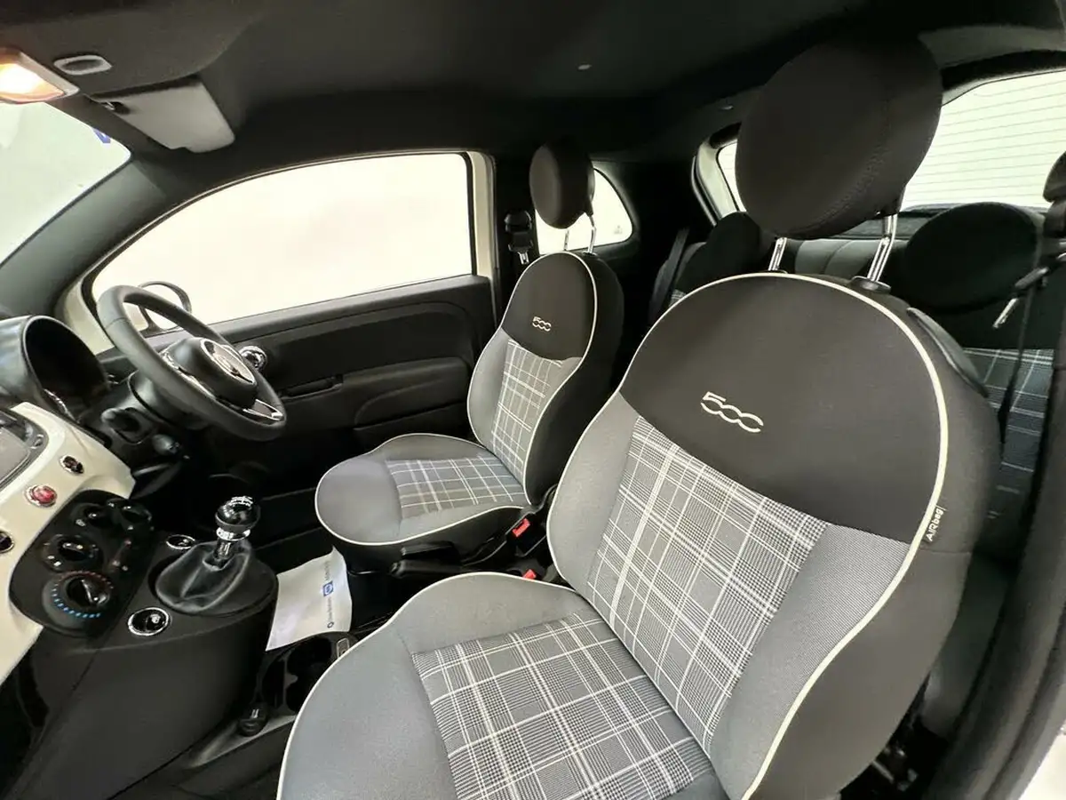 2020-fiat-500-12-lounge-big-18