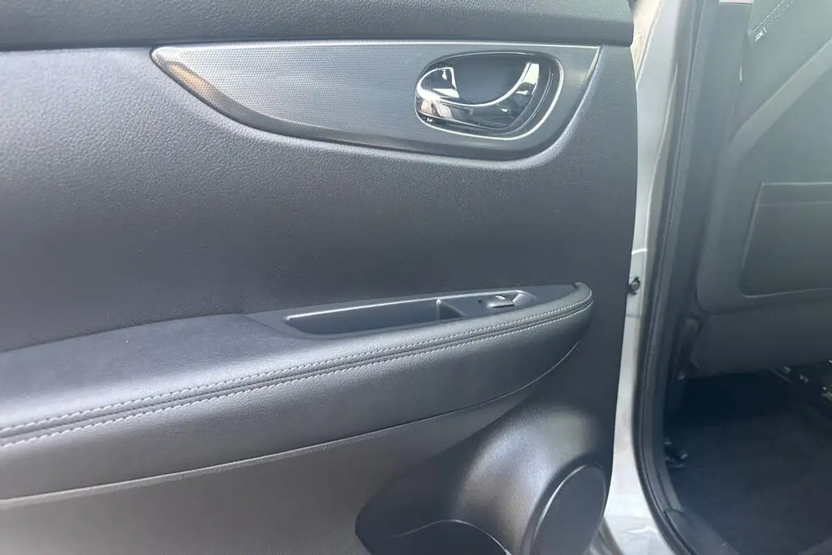 2018-nissan-qashqai-13-dig-t-n-connecta-160ps-big-18