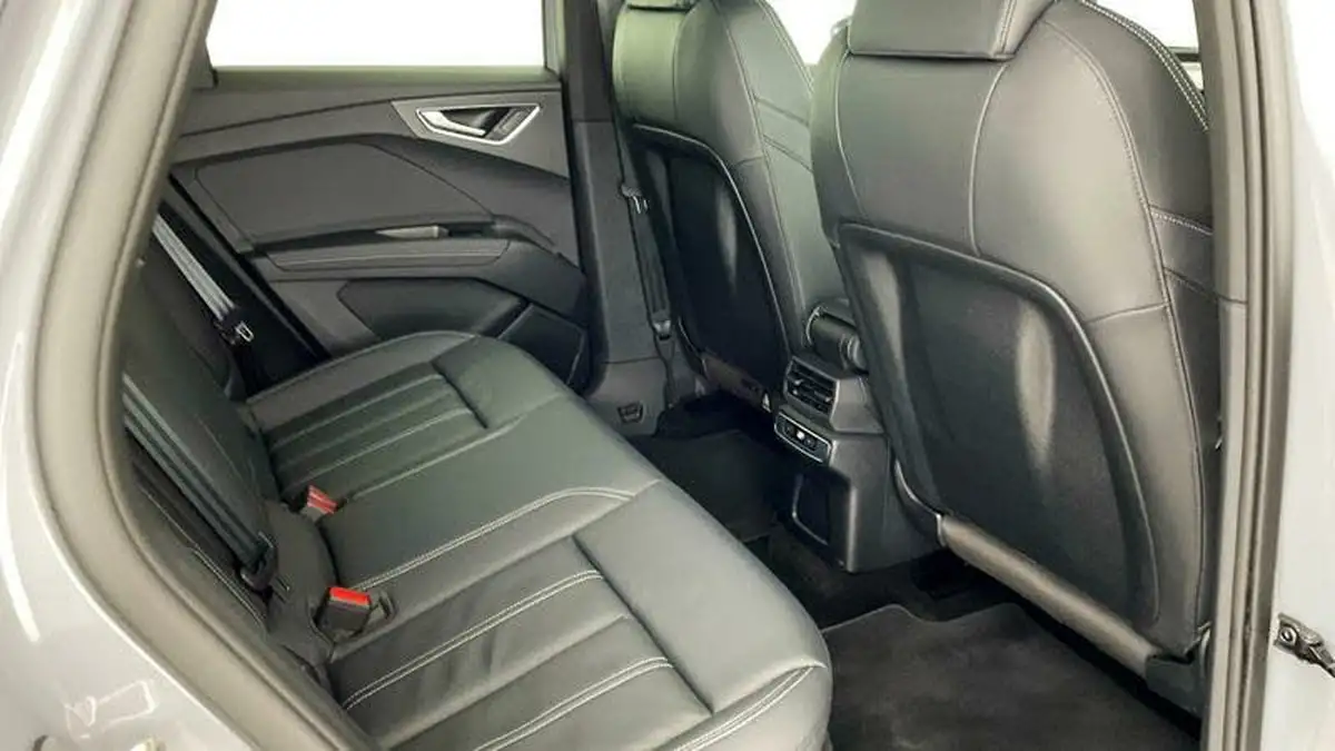 2024-audi-q4-e-tron-45e-black-edition-sportback-quattro-big-25