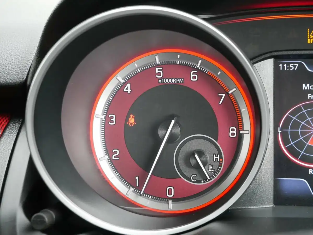 2021-suzuki-swift-14-boosterjet-sport-big-21