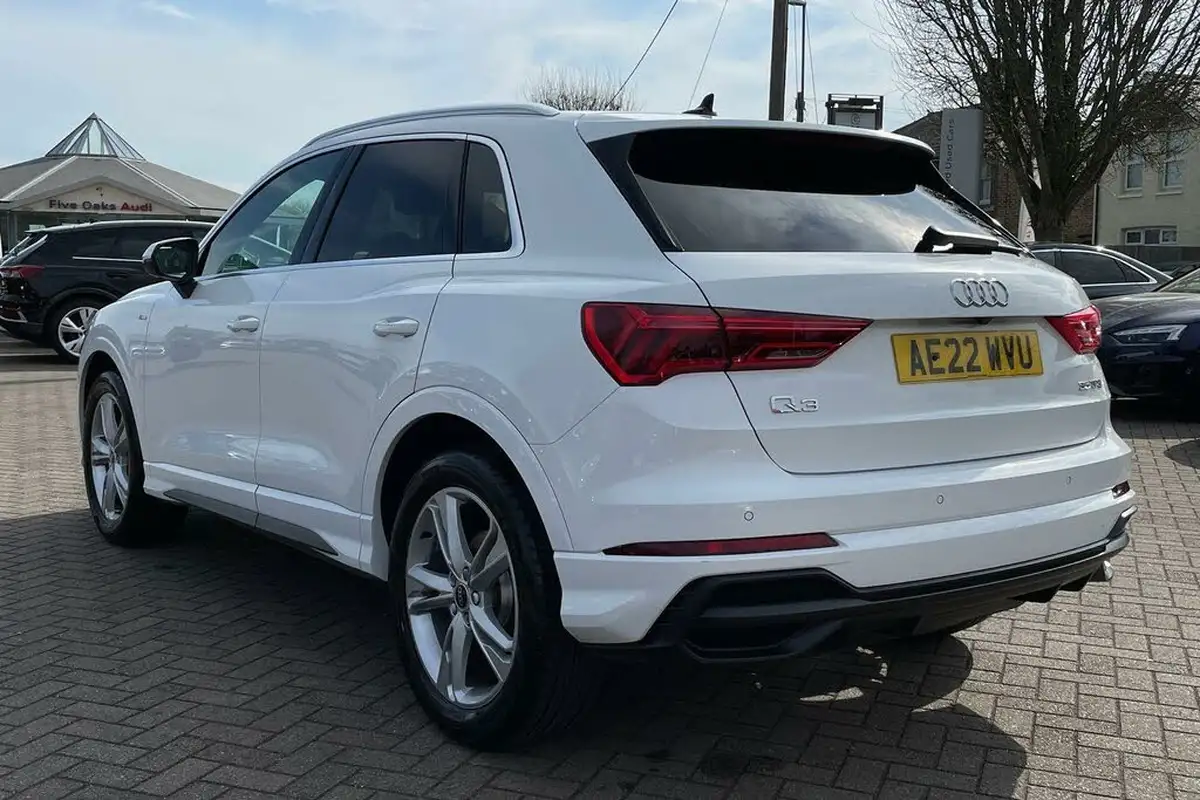 2022-audi-q3-15-35-tfsi-s-line-cod-station-wagon-tronic-big-5