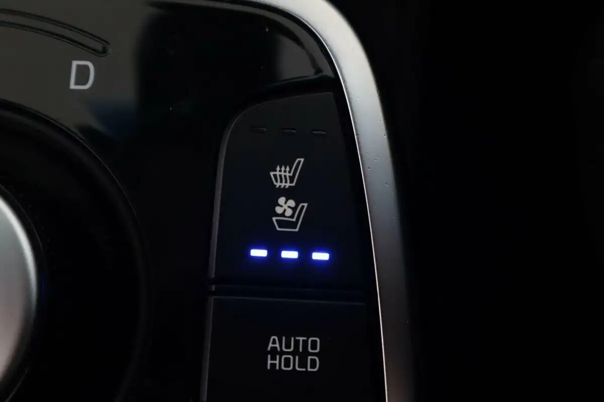 2021-kia-e-niro-ev-4-big-23