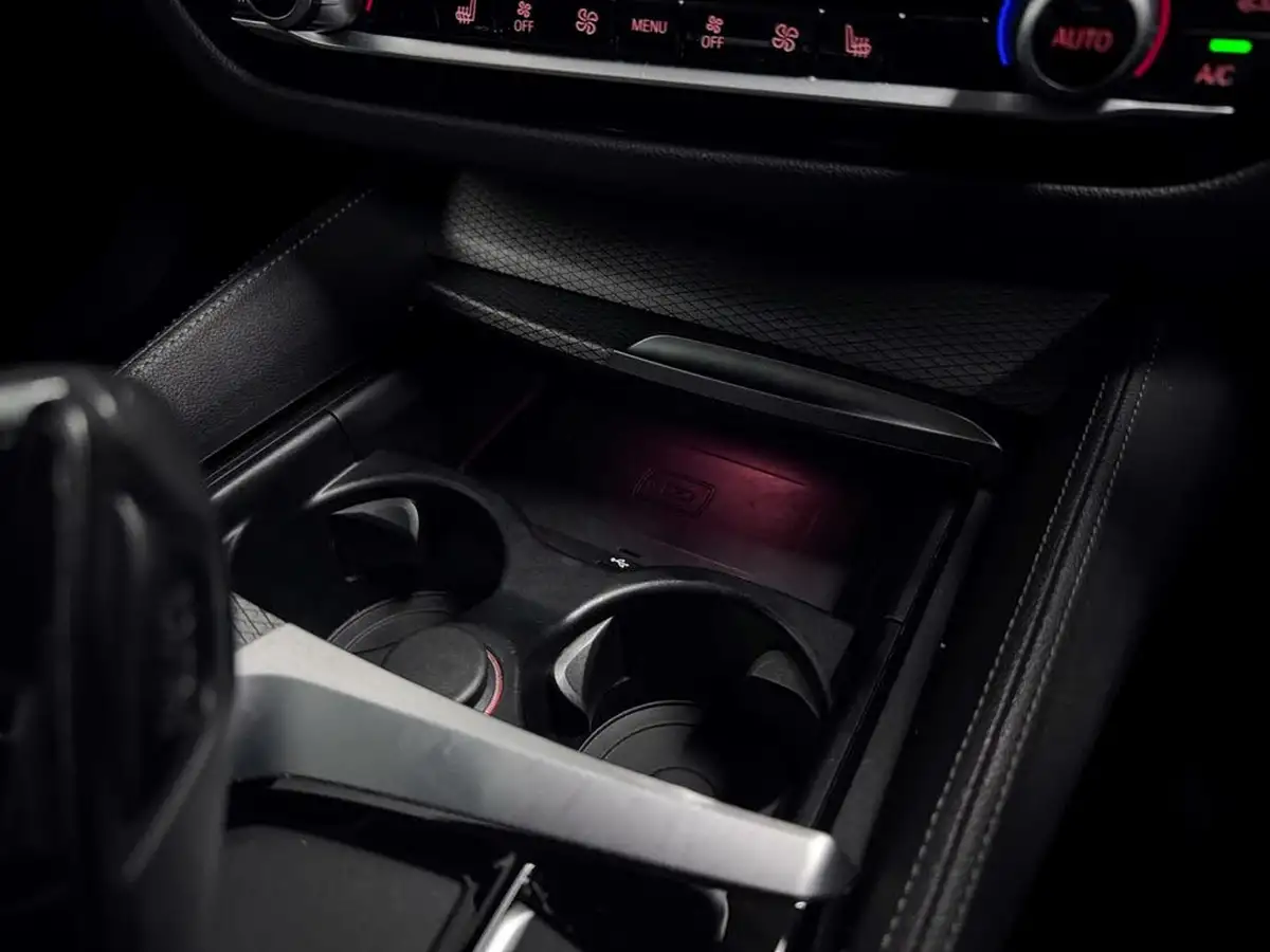 2019-bmw-5-series-20-530i-m-sport-saloon-4d-big-28