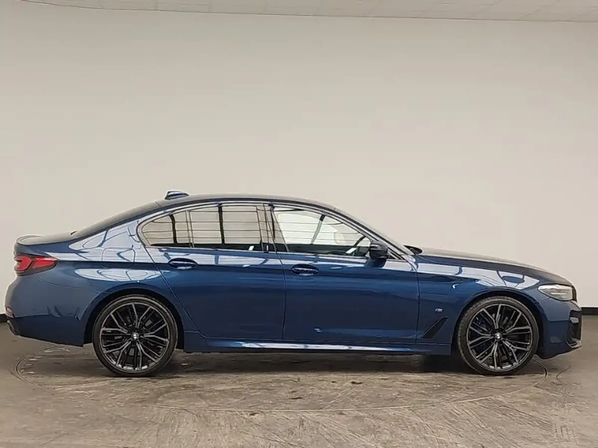 2021-bmw-5-series-30td-530d-xdrive-m-sport-mht-saloon-4d-big-2