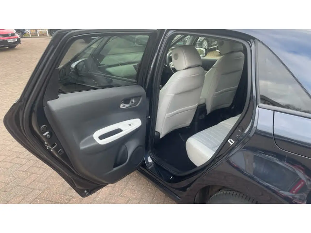 2023-honda-jazz-15-i-mmd-ex-107ps-big-16