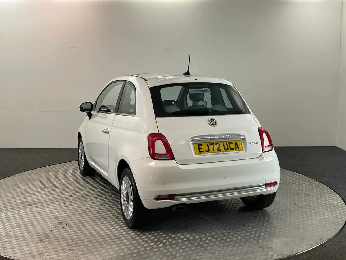 2022-fiat-500-10-dolcevita-big-10