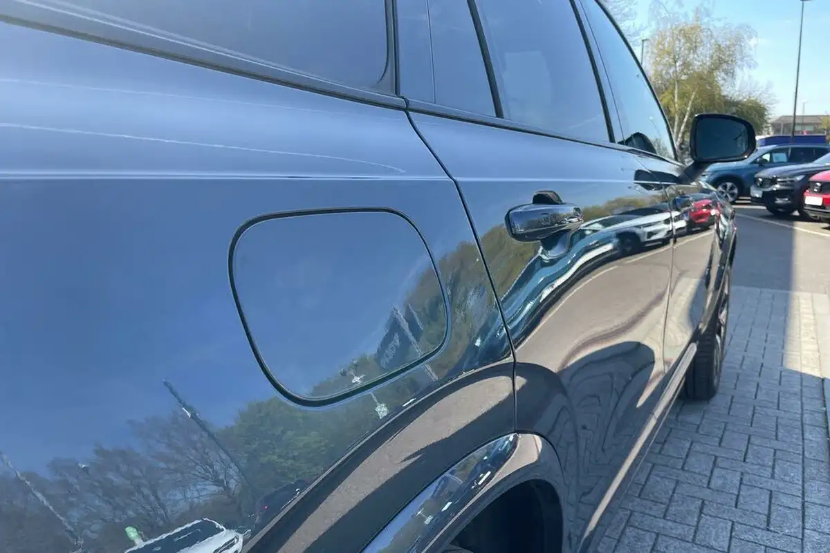 2022-volvo-xc90-20-t8-r-design-455bhp-big-19