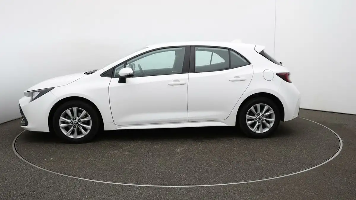 2023-toyota-corolla-18-vvt-i-icon-138bhp-hatchback-5d-big-58