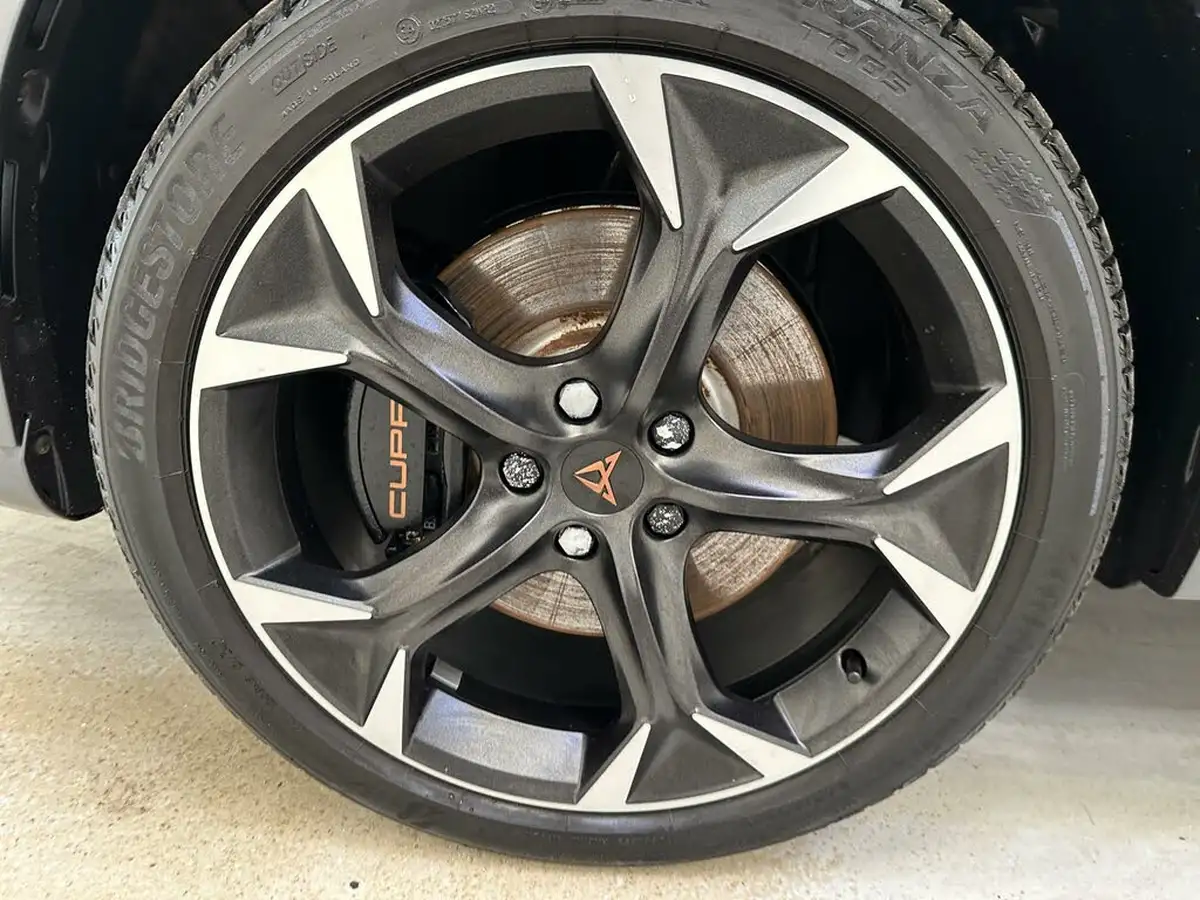 2024-cupra-formentor-14-e-hybrid-vz2-big-40