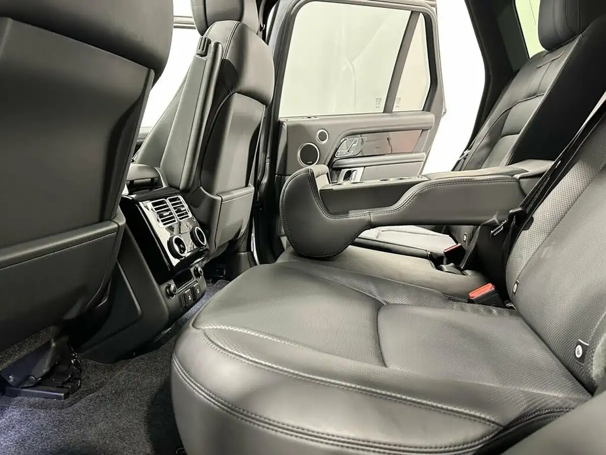 2018-land-rover-range-rover-44-sdv8-vogue-4wd-big-29