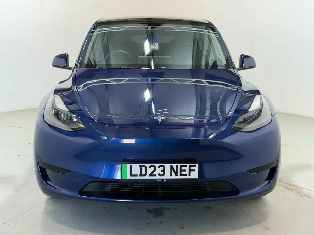 2023-tesla-model-y-e-rwd-big-1
