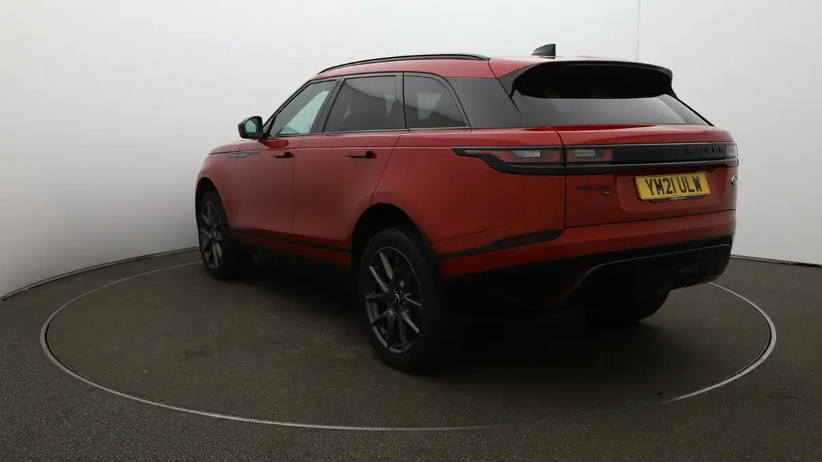 2021-land-rover-range-rover-velar-20-d200-r-dynamic-hse-big-54