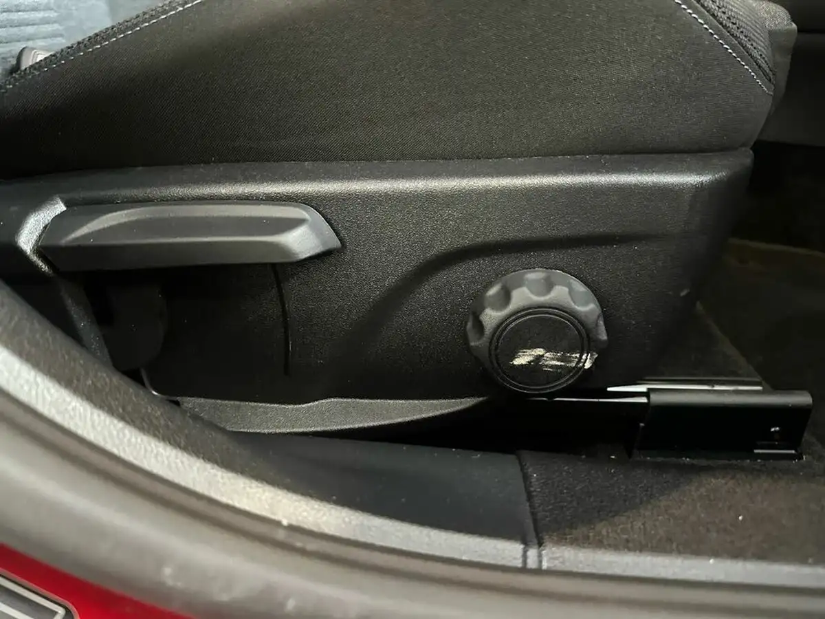 2024-ford-focus-10t-active-155ps-hatchback-powershift-big-29