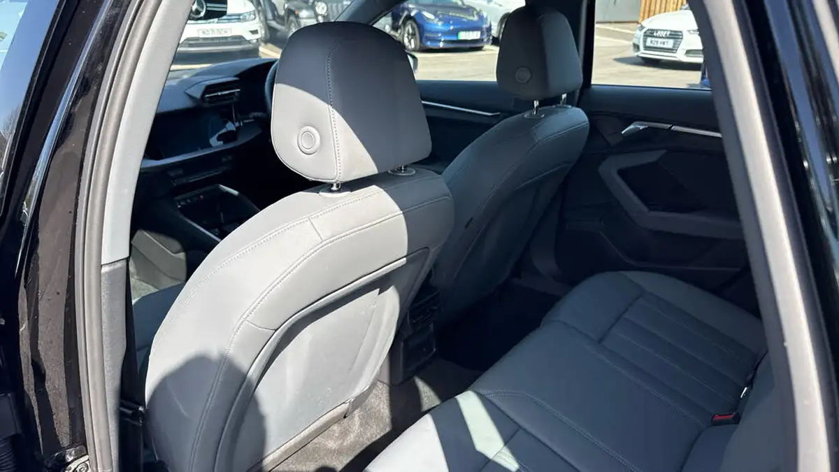 2022-audi-a3-14-40-tfsi-e-sport-big-13