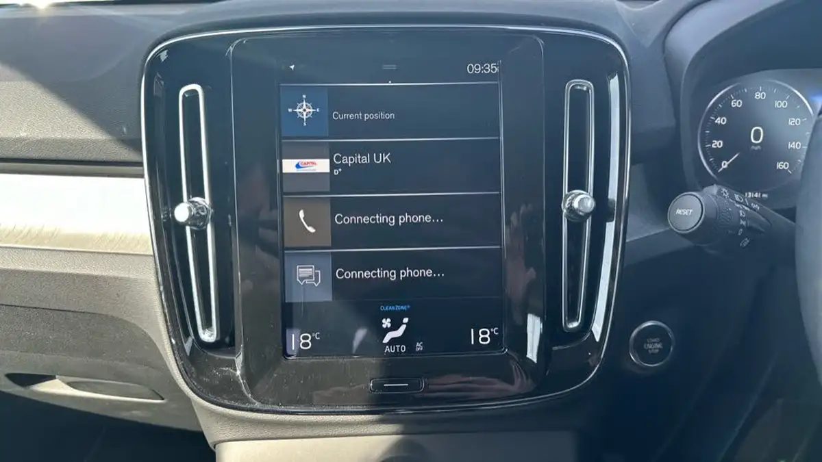 2021-volvo-xc40-15-t3-inscription-163bhp-big-26